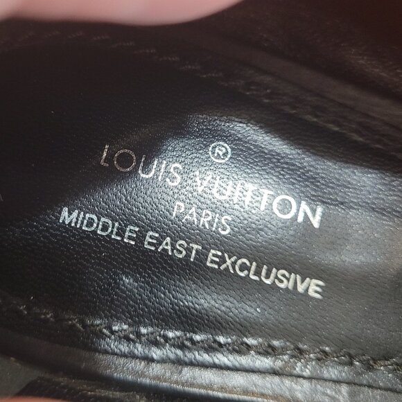 Louis Vuitton Ebene Damier Flat/Loafers with Gold LV Chain~Very Rare! - Picture 5 of 15